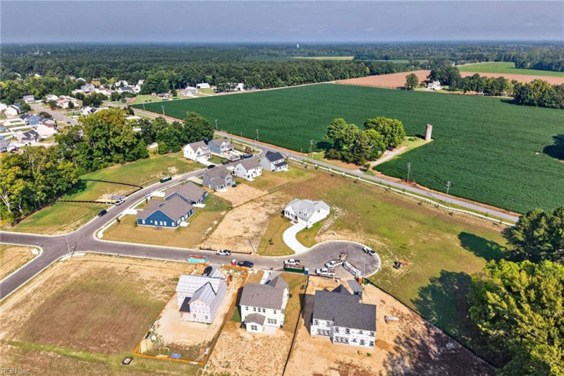 Photo 7 of 12 residential for sale in Isle of Wight County virginia