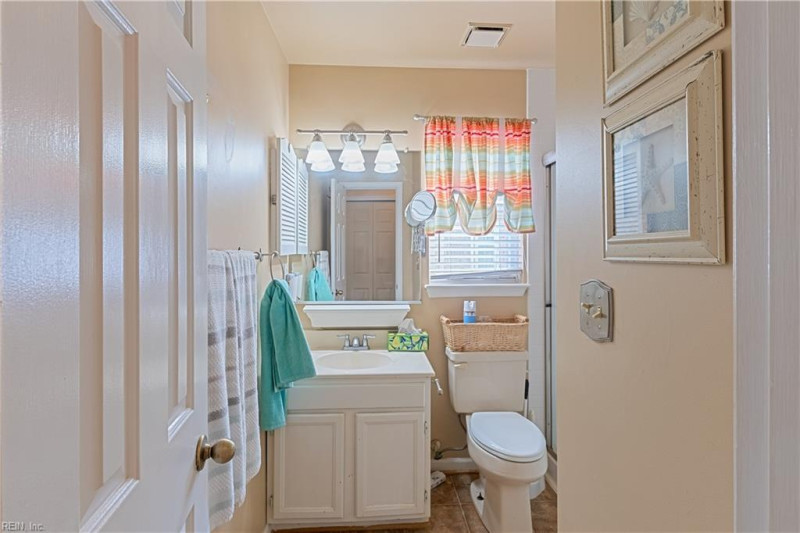 Photo 26 of 39 residential for sale in Norfolk virginia Photo 26 of 39 residential for sale in Norfolk virginia