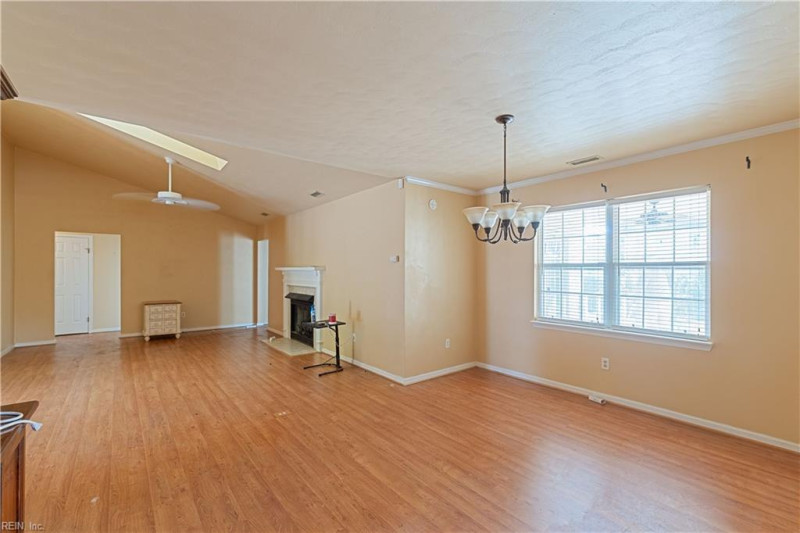 Photo 9 of 39 residential for sale in Norfolk virginia Photo 9 of 39 residential for sale in Norfolk virginia
