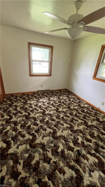 Photo 24 of 49 residential for sale in Chesapeake virginia