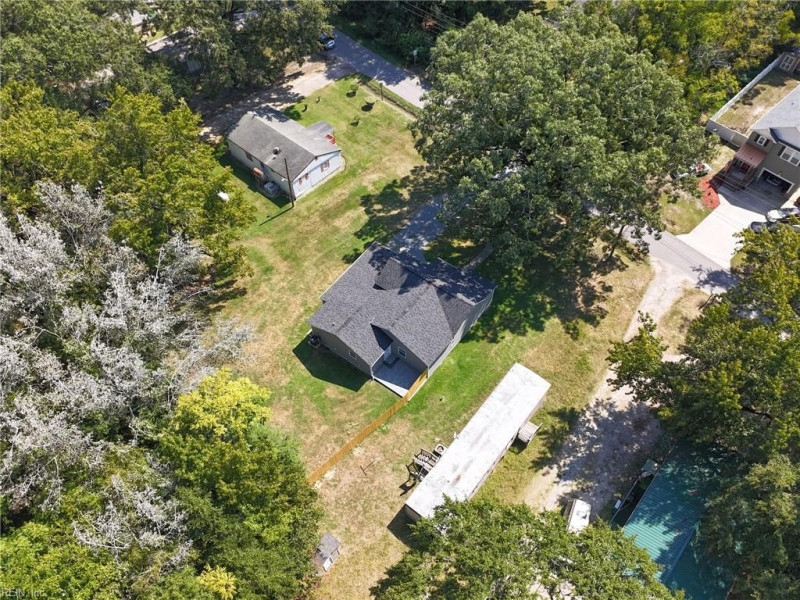 Photo 36 of 40 residential for sale in Isle of Wight County virginia Photo 36 of 40 residential for sale in Isle of Wight County virginia