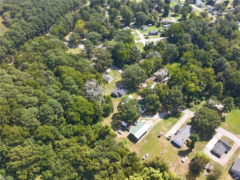 Photo 39 of 40 residential for sale in Isle of Wight County virginia Photo 39 of 40 residential for sale in Isle of Wight County virginia