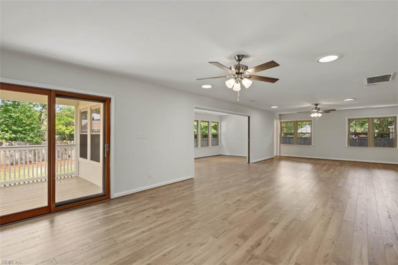 Photo 22 of 37 residential for sale in Chesapeake virginia