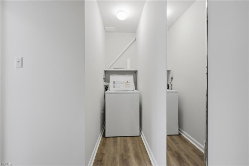Photo 17 of 30 residential for sale in Virginia Beach virginia