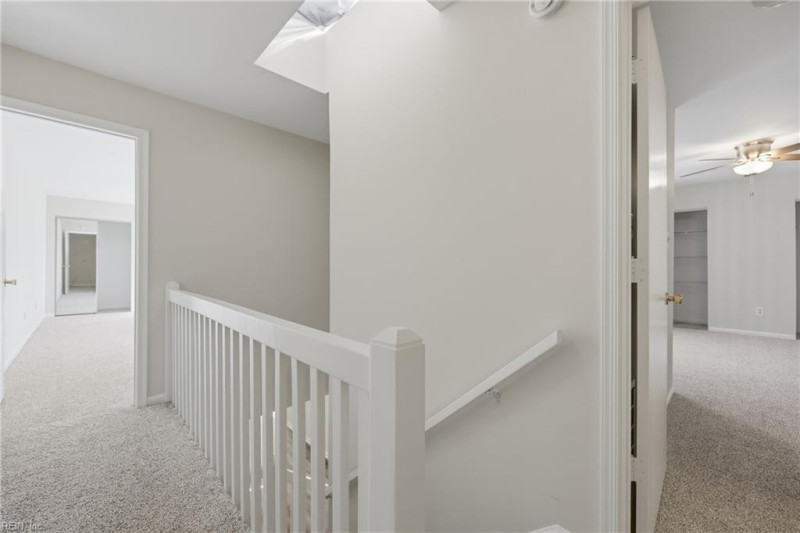 Photo 18 of 30 residential for sale in Virginia Beach virginia