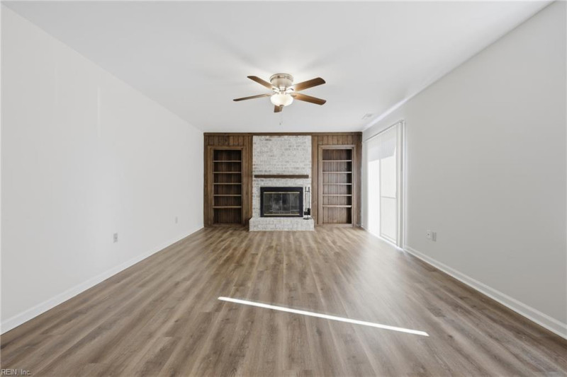 Photo 6 of 30 residential for sale in Virginia Beach virginia