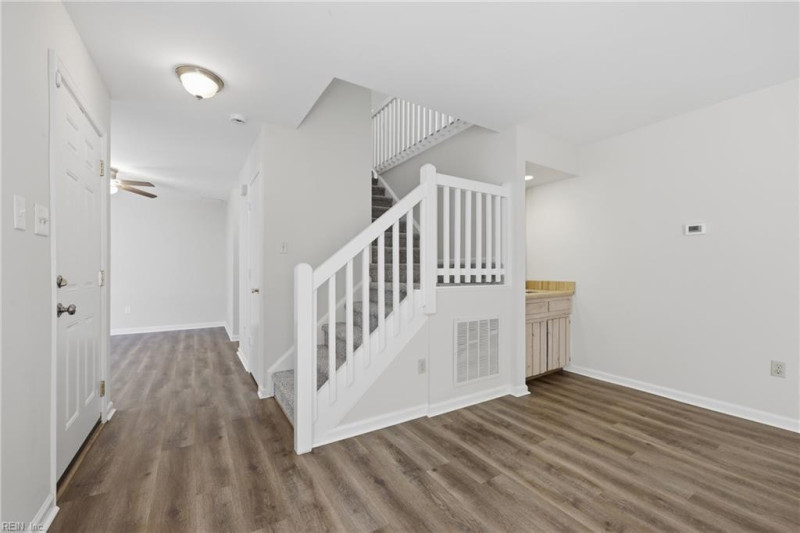 Photo 9 of 30 residential for sale in Virginia Beach virginia