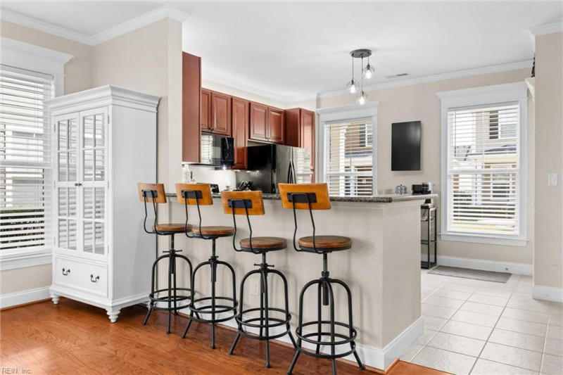 Photo 7 of 21 residential for sale in Chesapeake virginia
