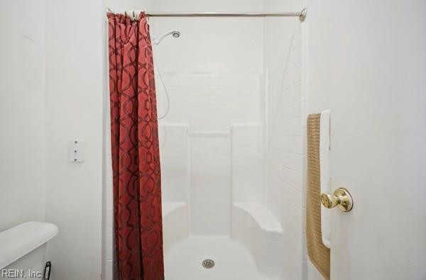 Photo 18 of 24 residential for sale in Suffolk virginia