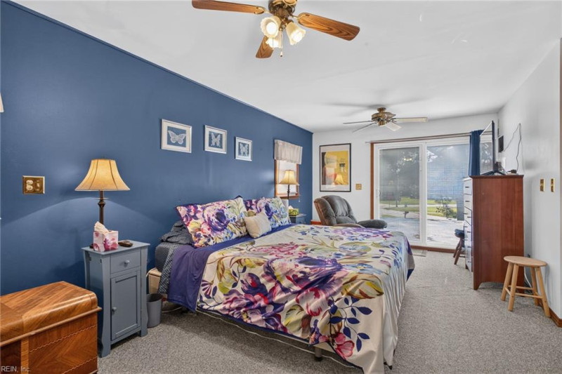 Photo 11 of 36 residential for sale in Suffolk virginia
