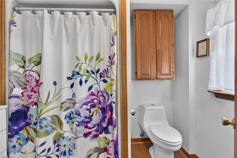 Photo 12 of 36 residential for sale in Suffolk virginia