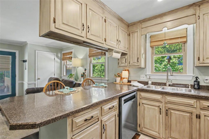 Photo 19 of 42 residential for sale in Norfolk virginia Photo 19 of 42 residential for sale in Norfolk virginia