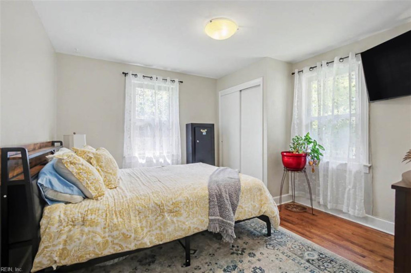 Photo 32 of 42 residential for sale in Norfolk virginia Photo 32 of 42 residential for sale in Norfolk virginia