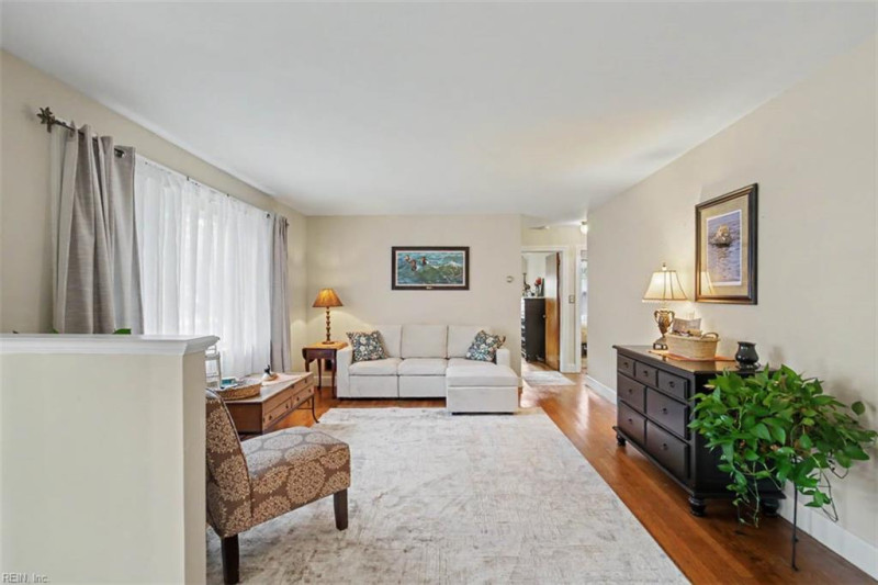 Photo 4 of 42 residential for sale in Norfolk virginia Photo 4 of 42 residential for sale in Norfolk virginia