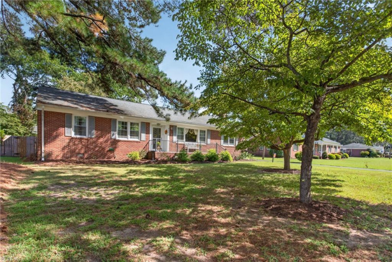Photo 1 of 46 residential for sale in Isle of Wight County virginia