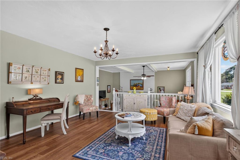 Photo 3 of 46 residential for sale in Isle of Wight County virginia