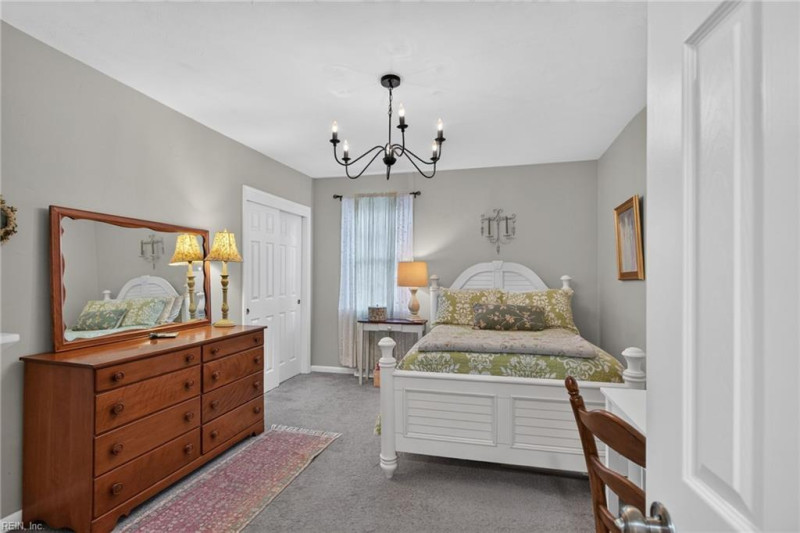 Photo 32 of 46 residential for sale in Isle of Wight County virginia