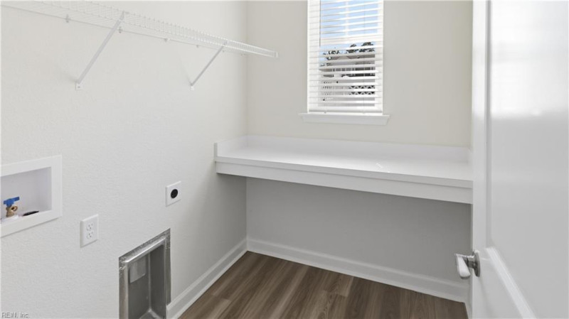 Photo 21 of 24 residential for sale in Suffolk virginia
