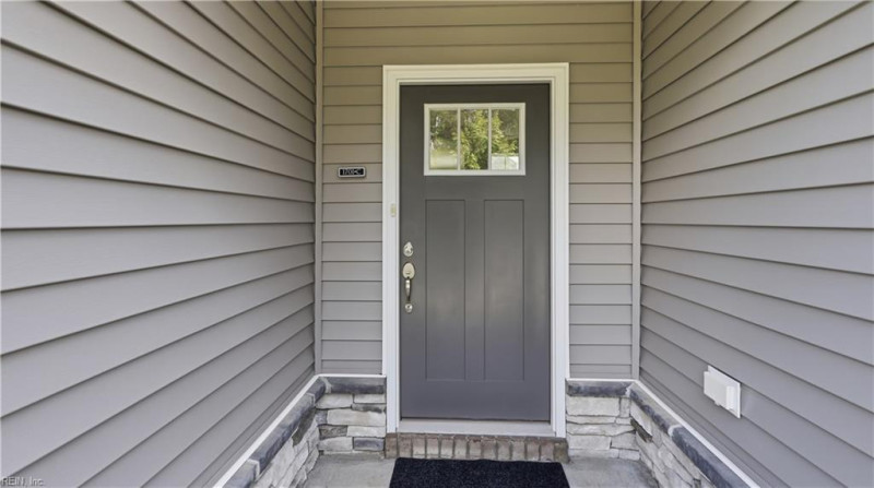 Photo 5 of 24 residential for sale in Suffolk virginia