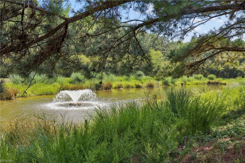 Photo 39 of 50 residential for sale in James City County virginia