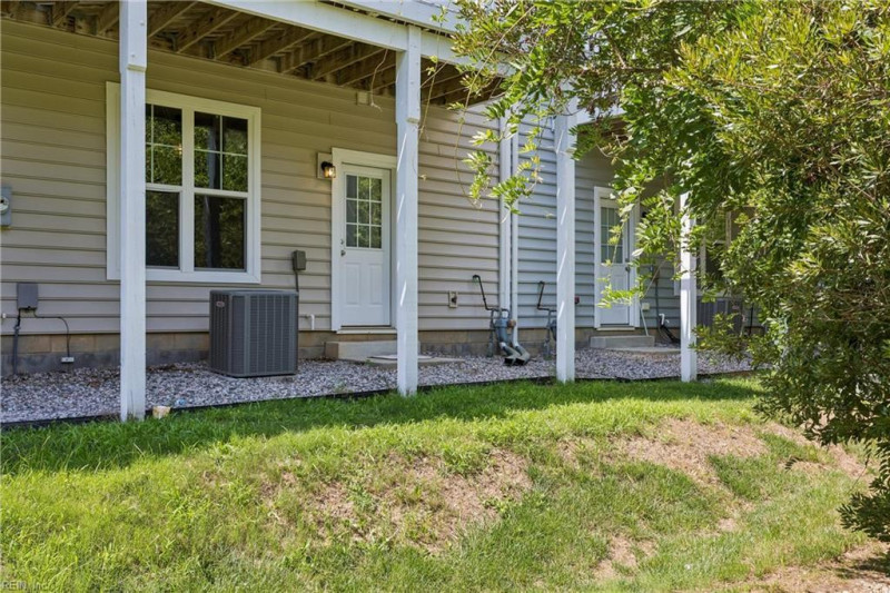 Photo 41 of 50 residential for sale in James City County virginia