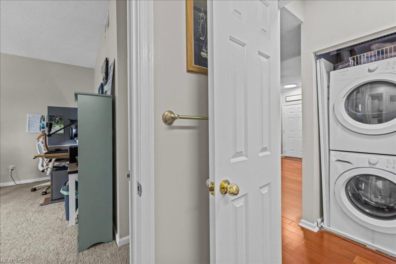 Photo 24 of 41 residential for sale in Norfolk virginia Photo 24 of 41 residential for sale in Norfolk virginia