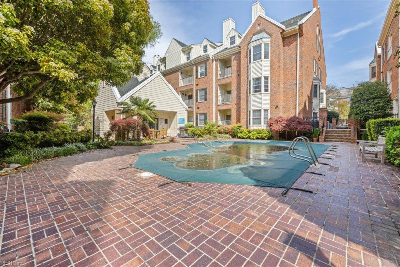 Photo 34 of 41 residential for sale in Norfolk virginia Photo 34 of 41 residential for sale in Norfolk virginia