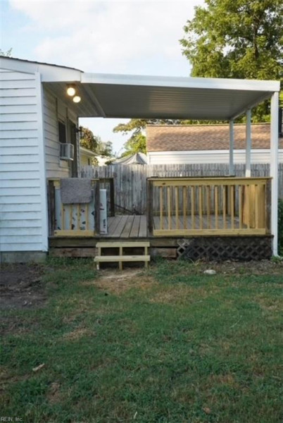 Photo 19 of 20 residential for sale in Portsmouth virginia