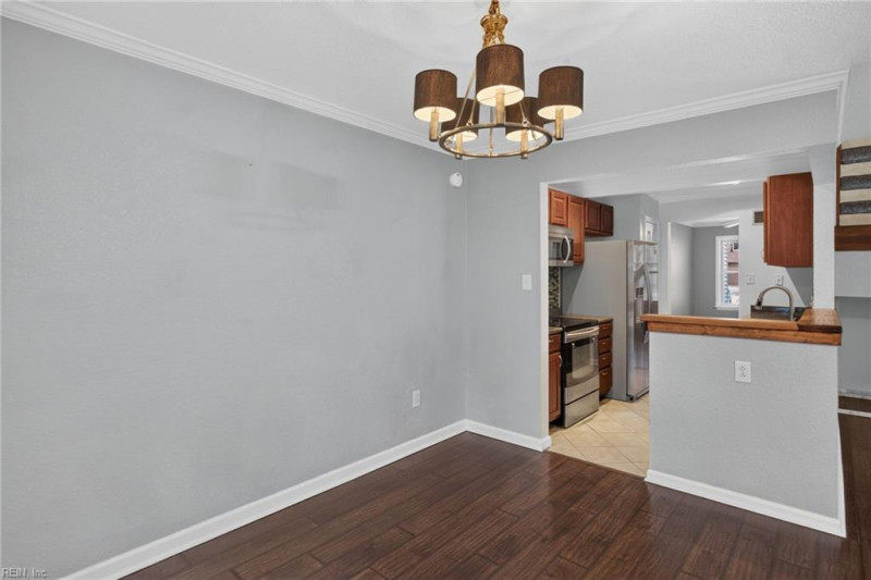 Photo 10 of 36 residential for sale in Virginia Beach virginia