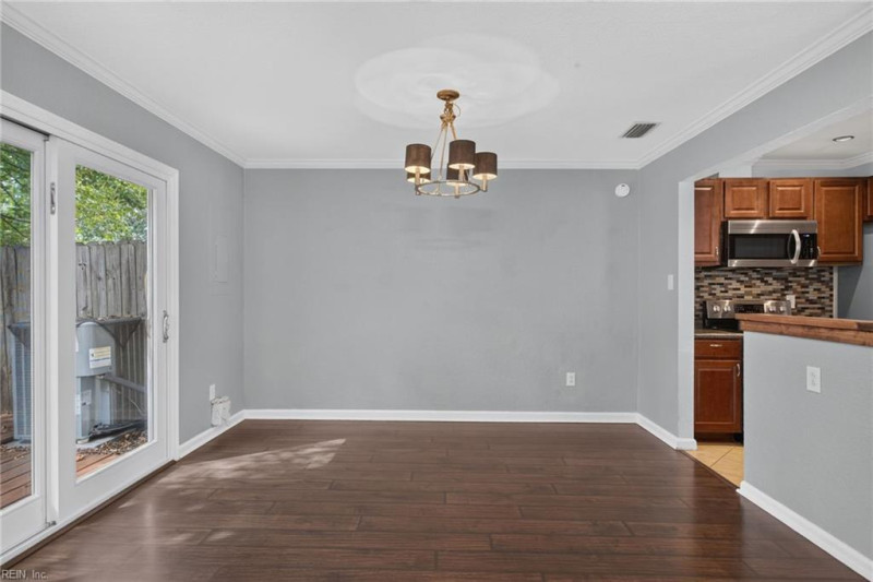 Photo 7 of 36 residential for sale in Virginia Beach virginia