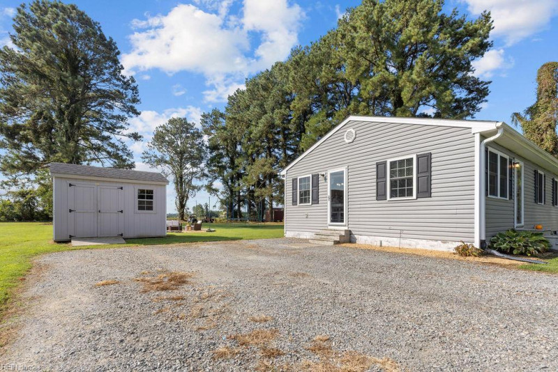 Photo 24 of 33 residential for sale in Southampton County virginia