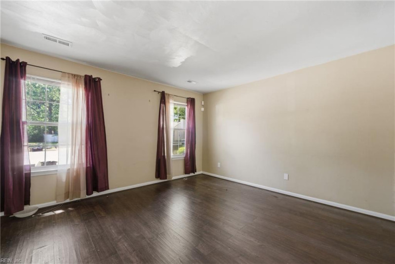 Photo 7 of 24 residential for sale in Portsmouth virginia Photo 7 of 24 residential for sale in Portsmouth virginia
