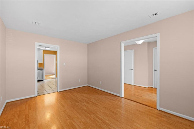 Photo 13 of 40 residential for sale in Virginia Beach virginia Photo 13 of 40 residential for sale in Virginia Beach virginia