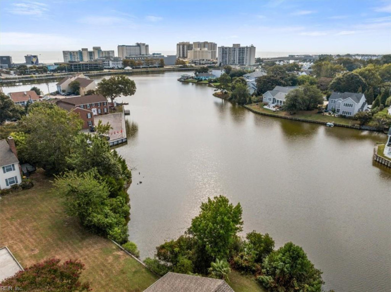 Photo 7 of 40 residential for sale in Virginia Beach virginia Photo 7 of 40 residential for sale in Virginia Beach virginia