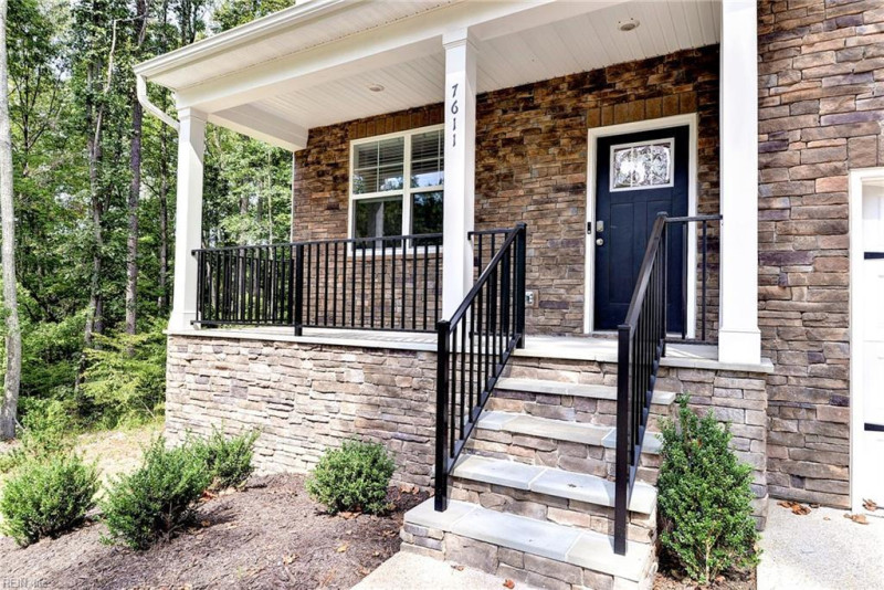 Photo 3 of 40 residential for sale in Gloucester County virginia
