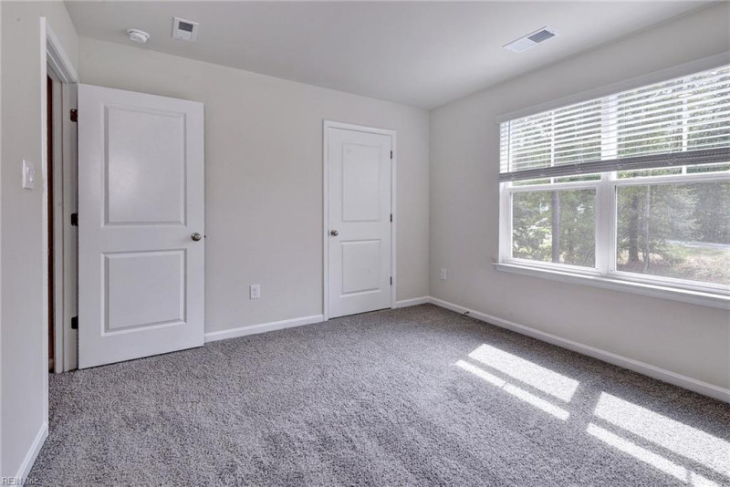 Photo 30 of 40 residential for sale in Gloucester County virginia