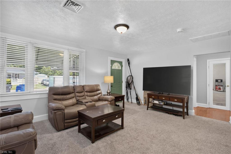 Photo 6 of 25 residential for sale in Portsmouth virginia Photo 6 of 25 residential for sale in Portsmouth virginia