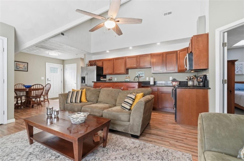 Photo 44 of 49 residential for sale in Norfolk virginia Photo 44 of 49 residential for sale in Norfolk virginia