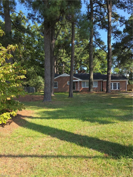 Photo 1 of 17 residential for sale in Hampton virginia
