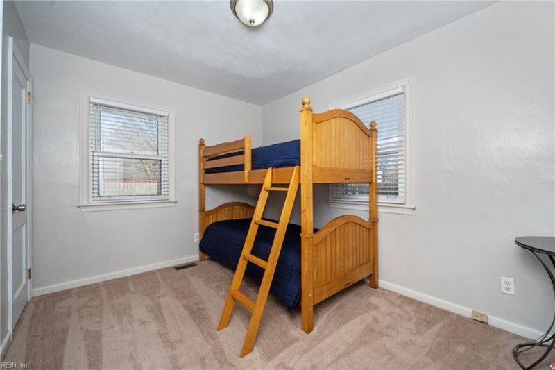 Photo 5 of 10 residential for sale in Norfolk virginia