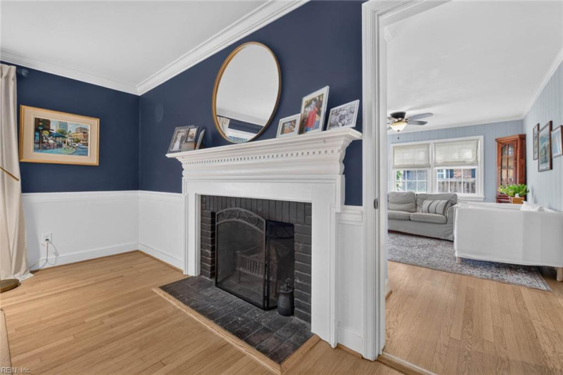 Photo 19 of 45 residential for sale in Virginia Beach virginia