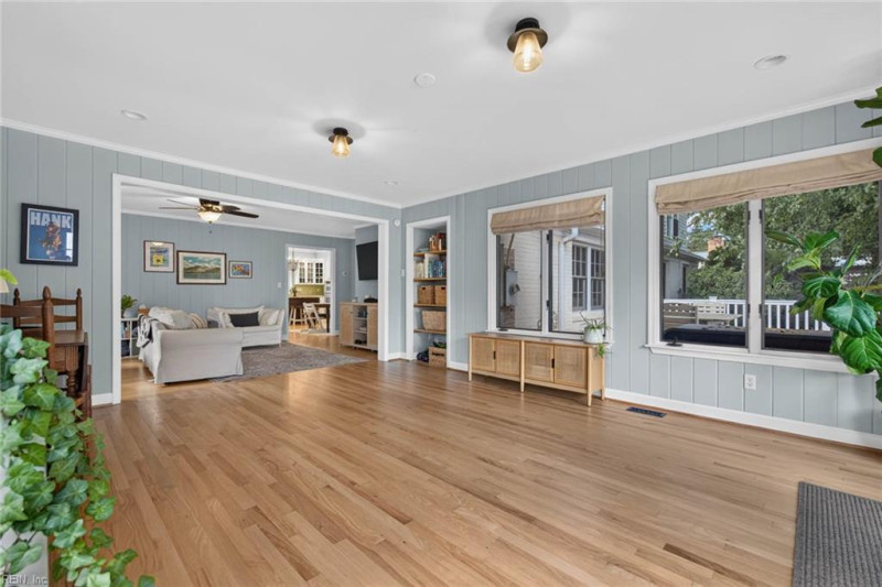 Photo 22 of 45 residential for sale in Virginia Beach virginia