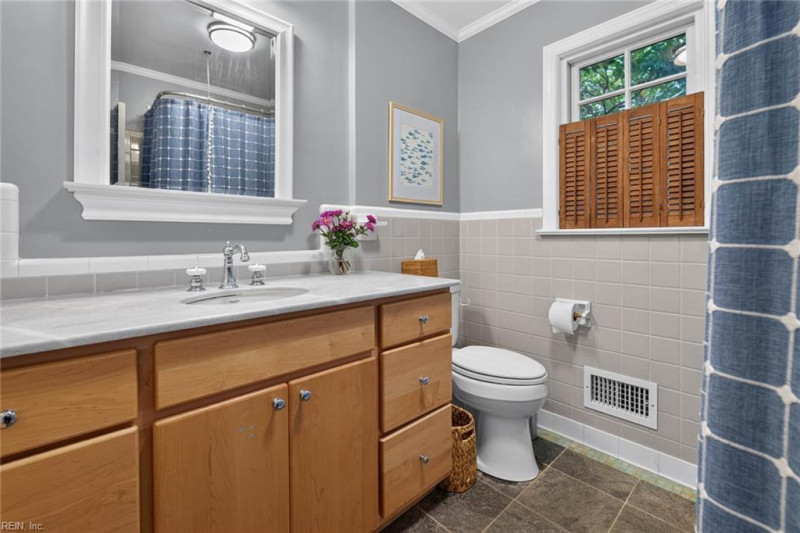 Photo 38 of 45 residential for sale in Virginia Beach virginia