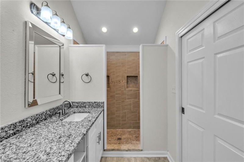 Photo 36 of 39 residential for sale in Norfolk virginia Photo 36 of 39 residential for sale in Norfolk virginia