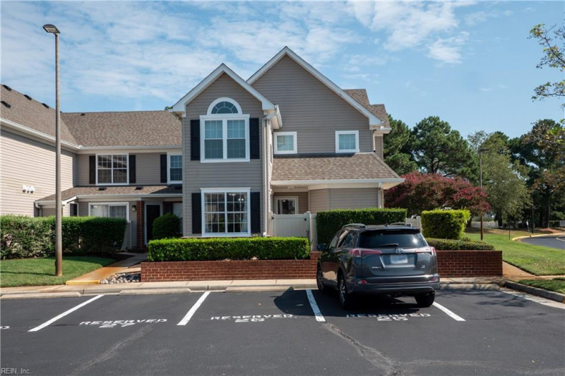 Photo 2 of 31 residential for sale in Virginia Beach virginia Photo 2 of 31 residential for sale in Virginia Beach virginia