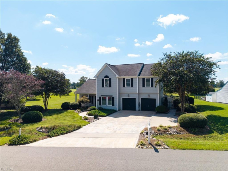 Photo 2 of 50 residential for sale in Currituck County virginia