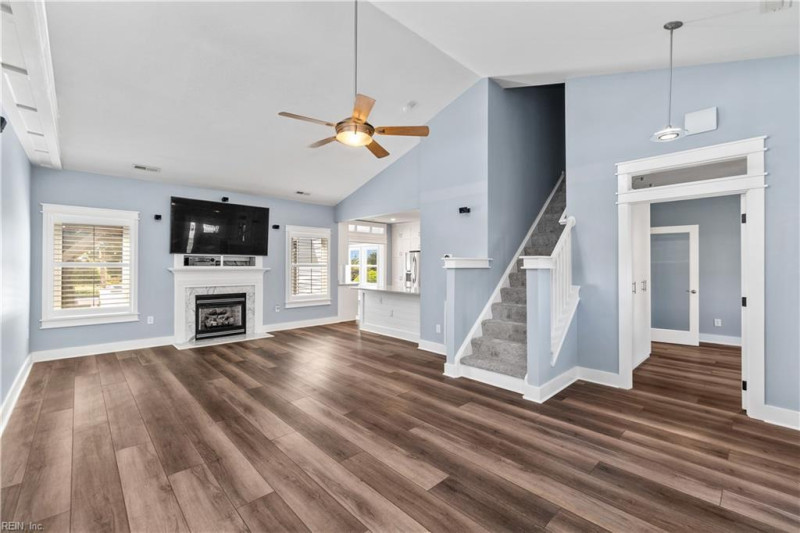 Photo 4 of 50 residential for sale in Currituck County virginia