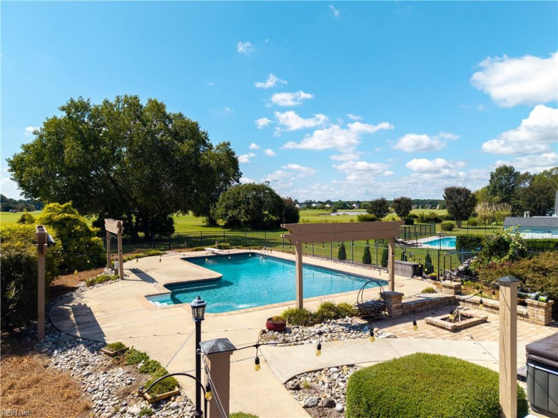 Photo 43 of 50 residential for sale in Currituck County virginia