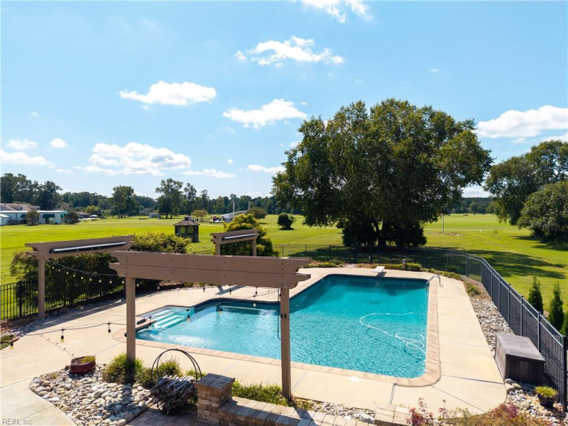 Photo 44 of 50 residential for sale in Currituck County virginia