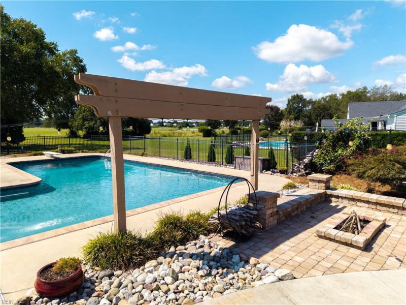 Photo 46 of 50 residential for sale in Currituck County virginia